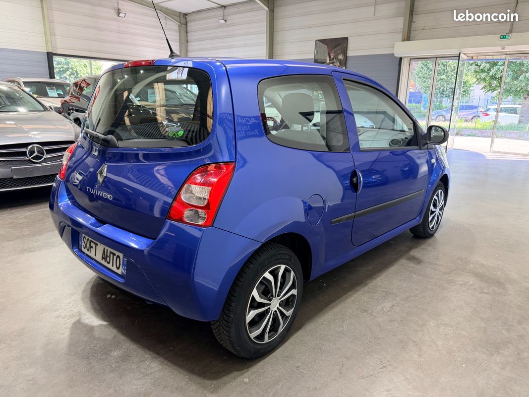Renault TWINGO II Expression (image 7)