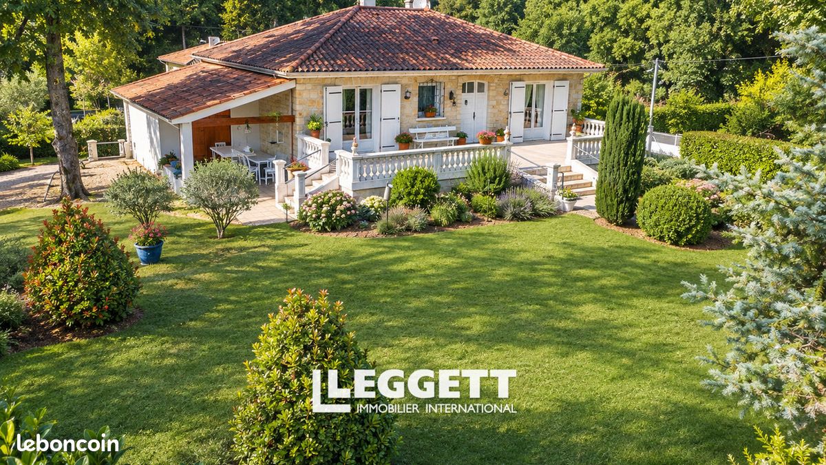 Maison 7 pièces 147 m² · à Puymoyen · 147 m² · 273 000 €