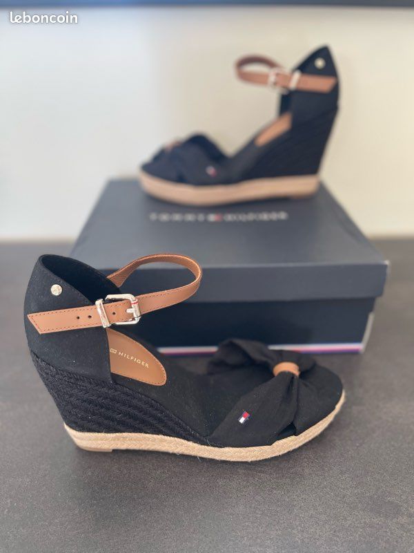 Sandales compensées tommy Hilfiger (image 1)