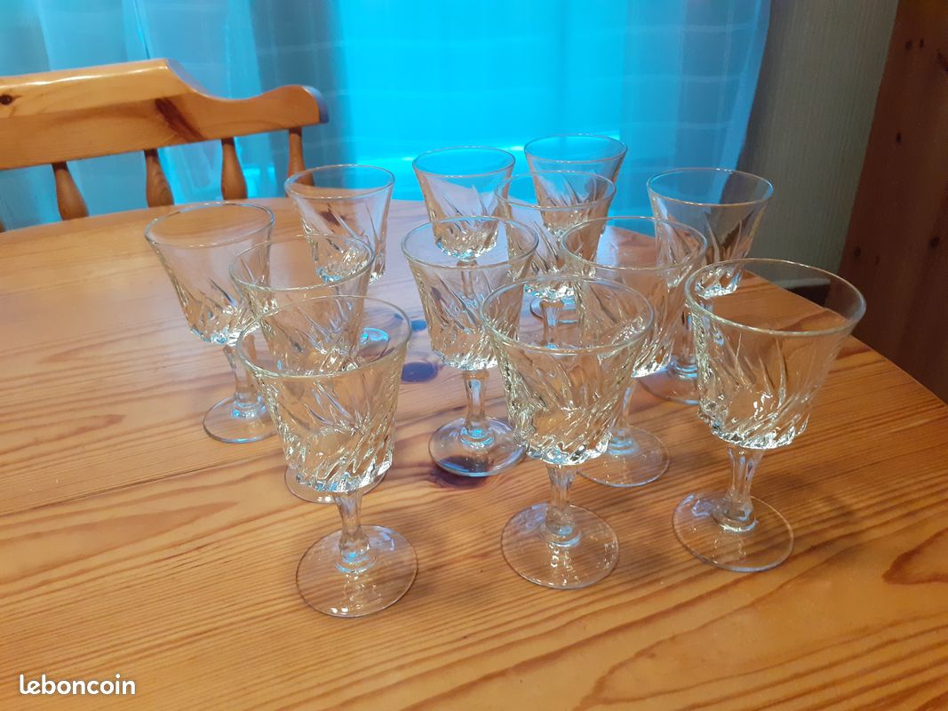 Verre à pied (image 1)