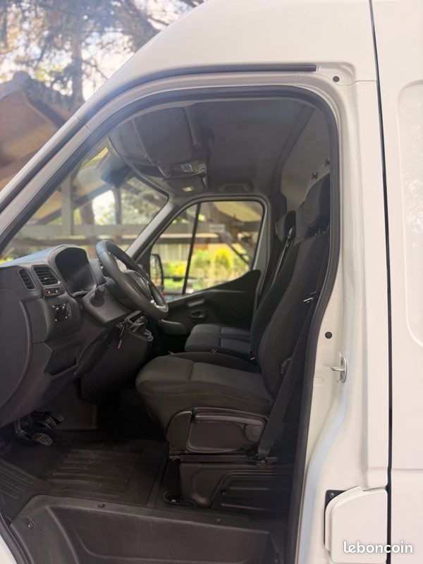 Renault master fgn trac f3500 l3h2 blue dci 150 confort 2021 – photo 11