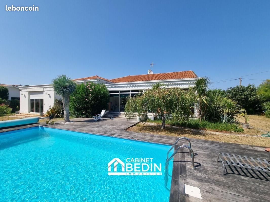 Maison 5 pièces 198 m² · à Gujan-Mestras · 198 m² · 735 000 €
