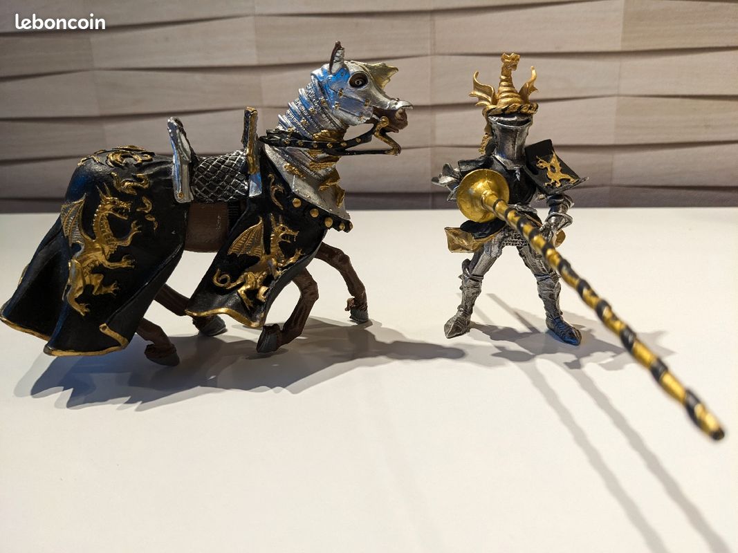 2 ensembles Figurines chevalier + cheval 🐴 Papo (image 2)