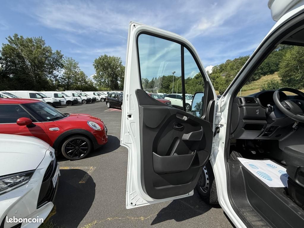 RENAULT MASTER Confort F3500 L3 2.3 Energy dCi - 170 - GRAND VOLUME - TVA RECUPERABLE + CLIM (image 24)