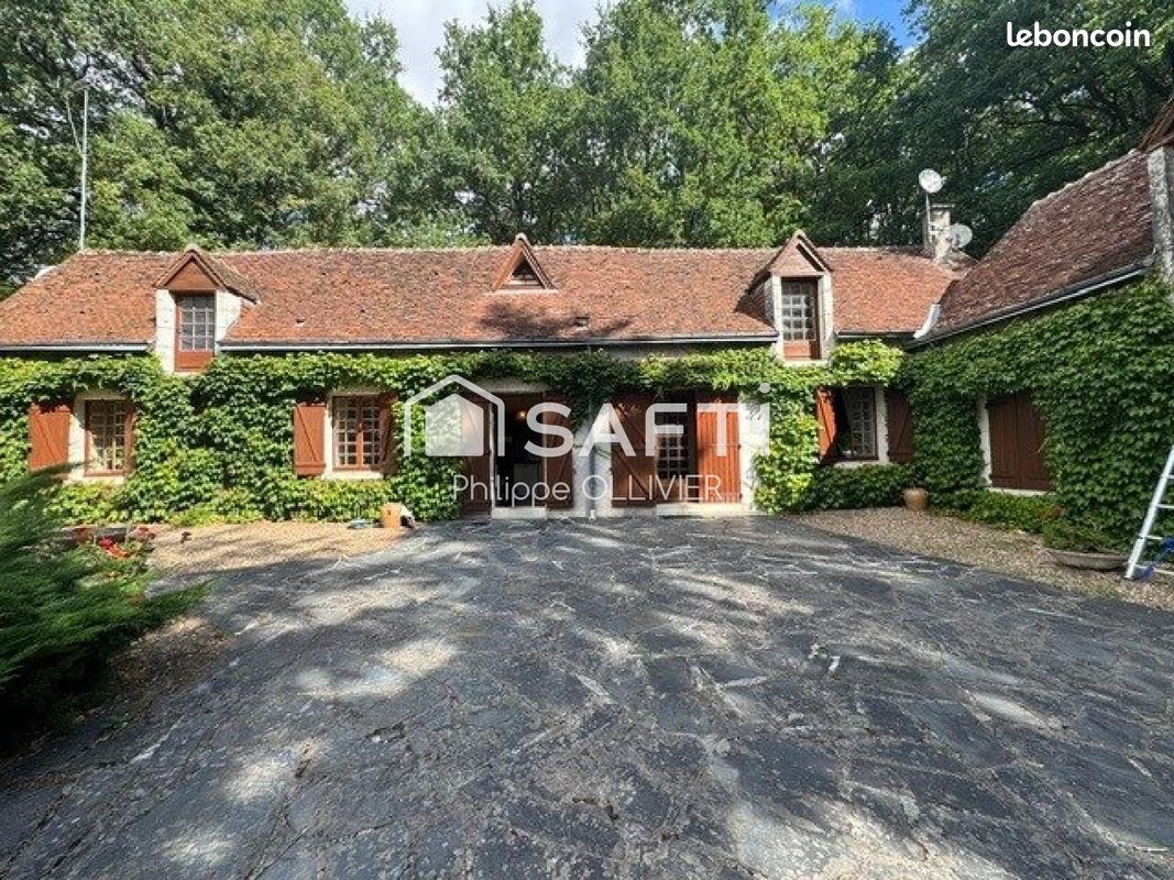 Maison 5 pièces 126 m² · à Luzillé · 126 m² · 260 000 €