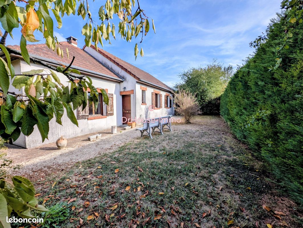 Maison 4 pièces 110 m² · à Meung-sur-Loire · 110 m² · 230 000 €