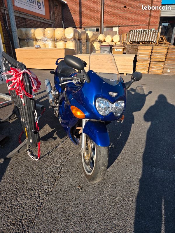 Vend moto GSX-F (image 3)