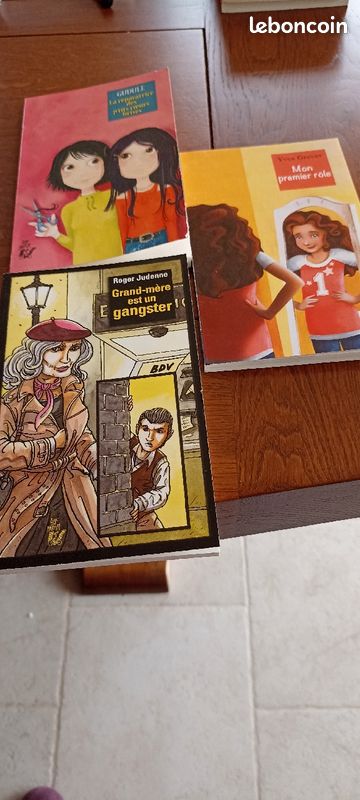 Lot 3 livres enfants a partir de 10 ans (image 1)