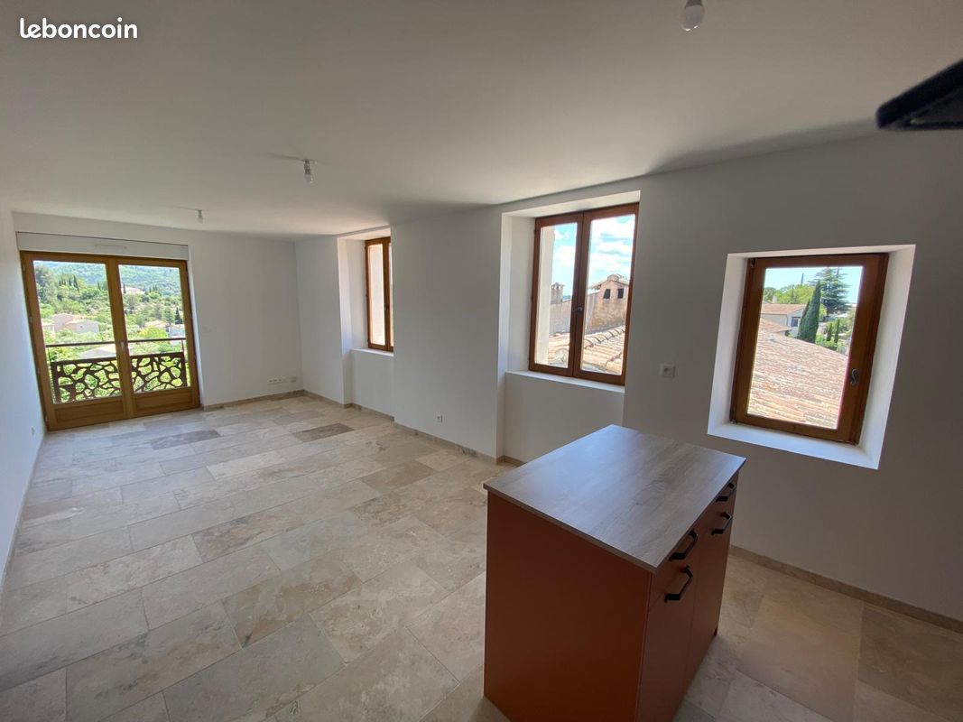 Appartement 3 pièces 51 m² · à Gréoux-les-Bains · 51 m² · 159 000 €