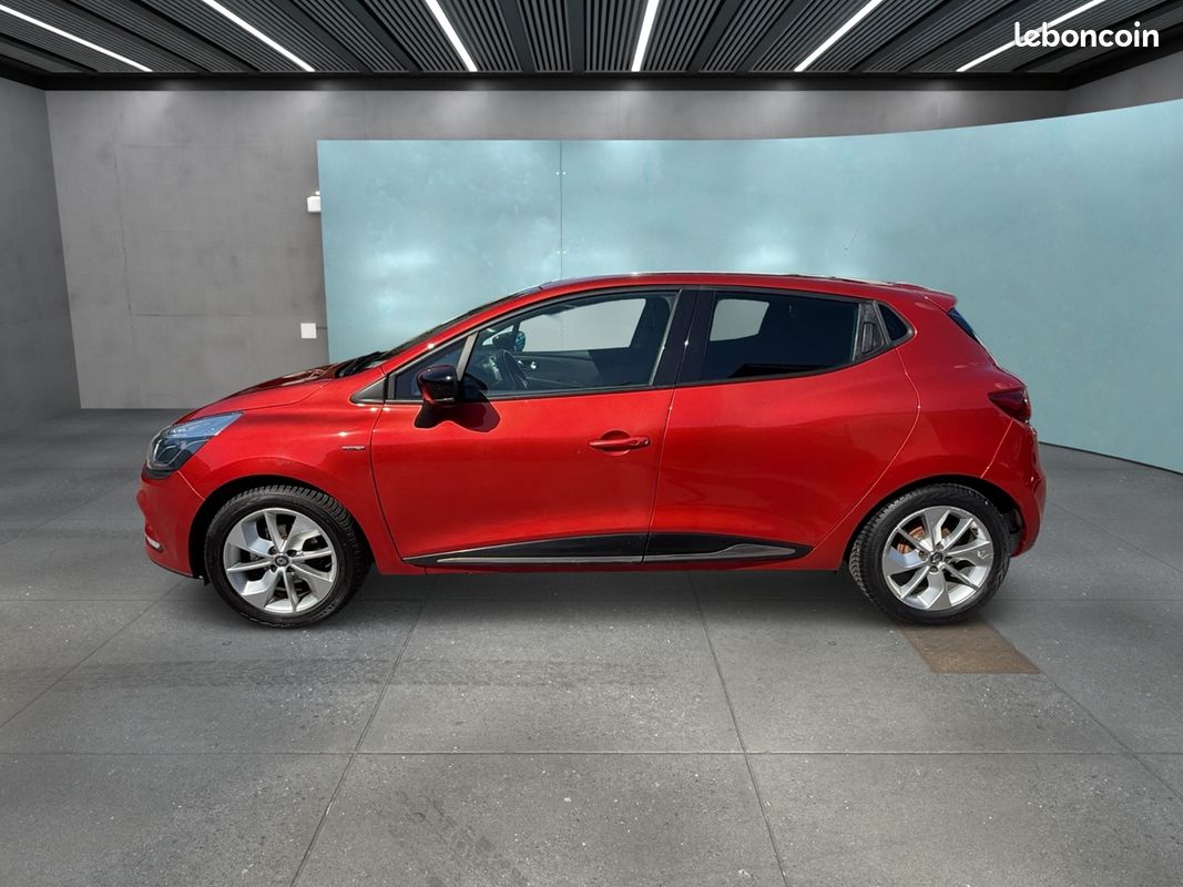 Renault CLIO IV 0.9 TCE 90CH ENERGY LIMITED EURO6 2015 (image 8)