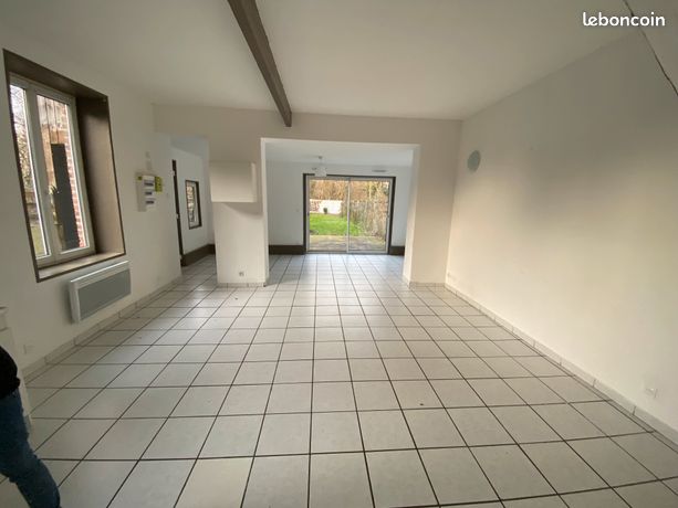 Maison 1 chambre + 1 bureau - Jardin - calme assuré, proche Belgique / A2