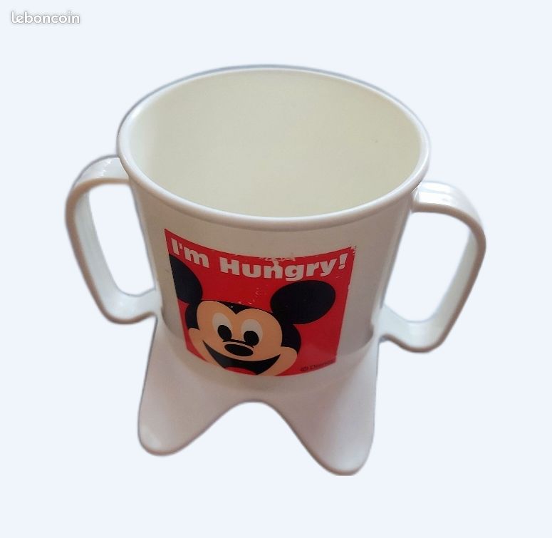 Une tasse de 2 poignées pour bébé (image 1)