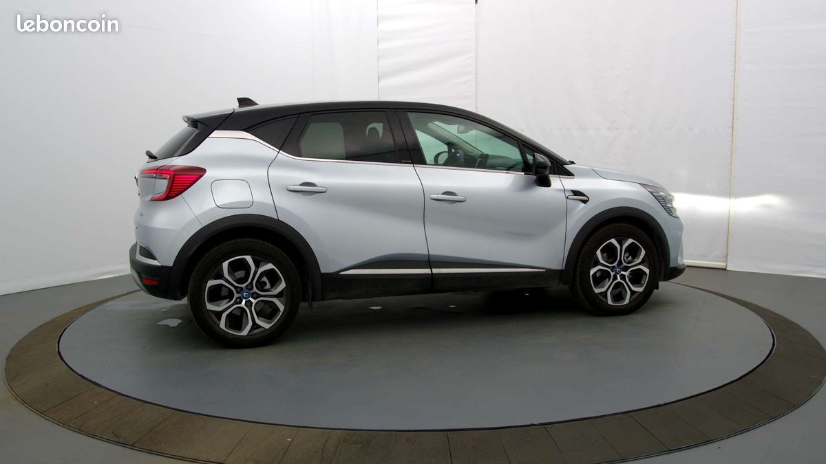 Renault captur e tech plug in 160 intens (image 12)