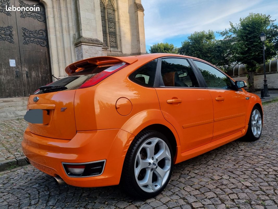 Ford Focus ST 2.5 Turbo 225ch - 104 000 km - Excellent état - Tres Propre (image 8)