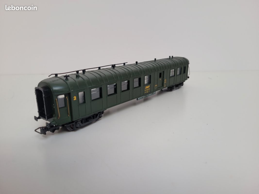 Train waagon N° 5113 Voiture mixte OCEM RA 2 ème classe /fourgon Jouef Ho (image 7)