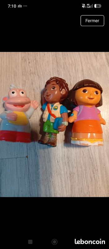 Figurines (image 4)