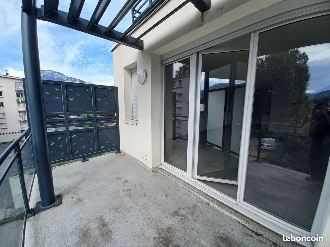 Appartement 4 pièces 86 m² · à Grenoble · 86 m² · 938 €/mois