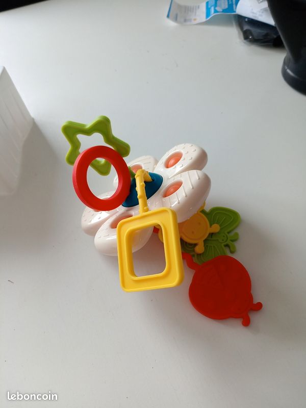 Jouet d'éveil bébé (image 3)