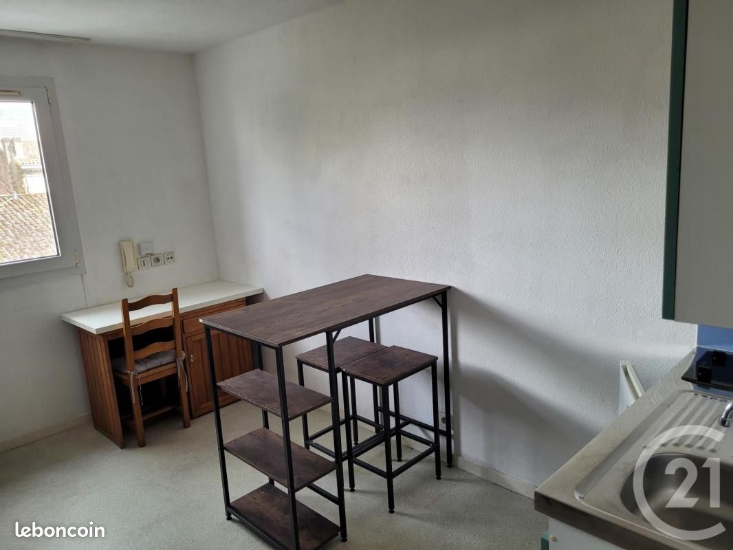 Appartement 1 pièce 18 m² - Bordeaux 33800 (image principale 2)