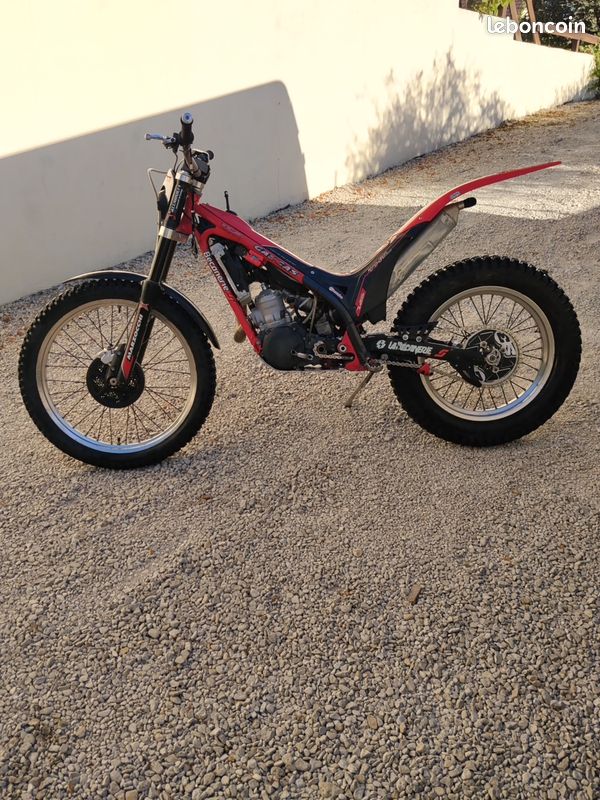 Moto de trial Gas Gas 125cm3 - Année 2010 (image 1)