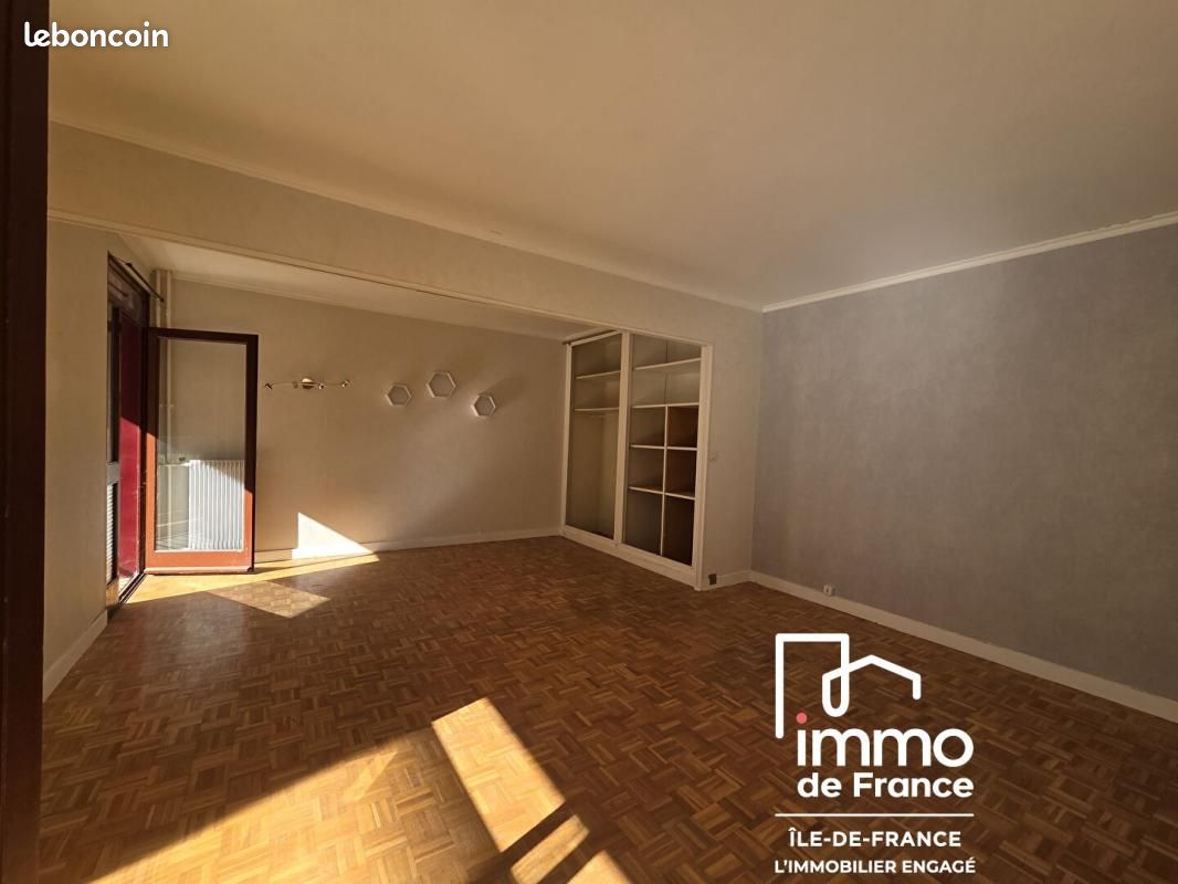 Appartement 3 pièces 61 m² · à Palaiseau · 61 m² · 218 000 €
