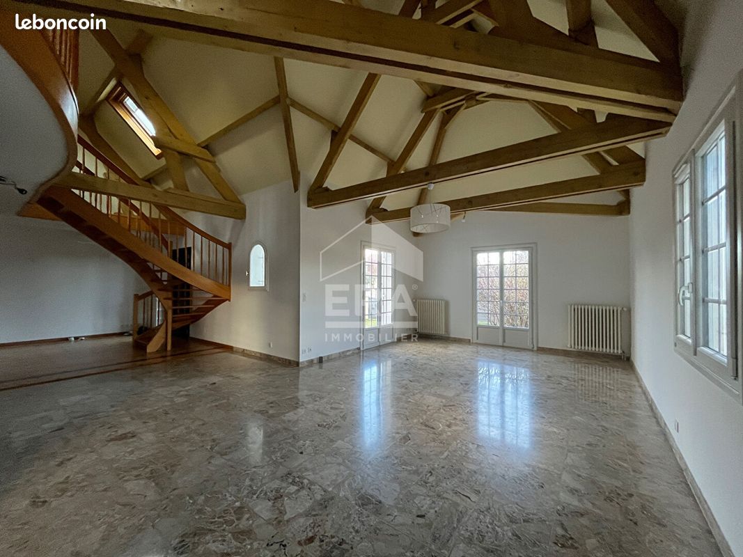 Maison 7 pièces 269 m² · à Périgueux · 269 m² · 365 000 €