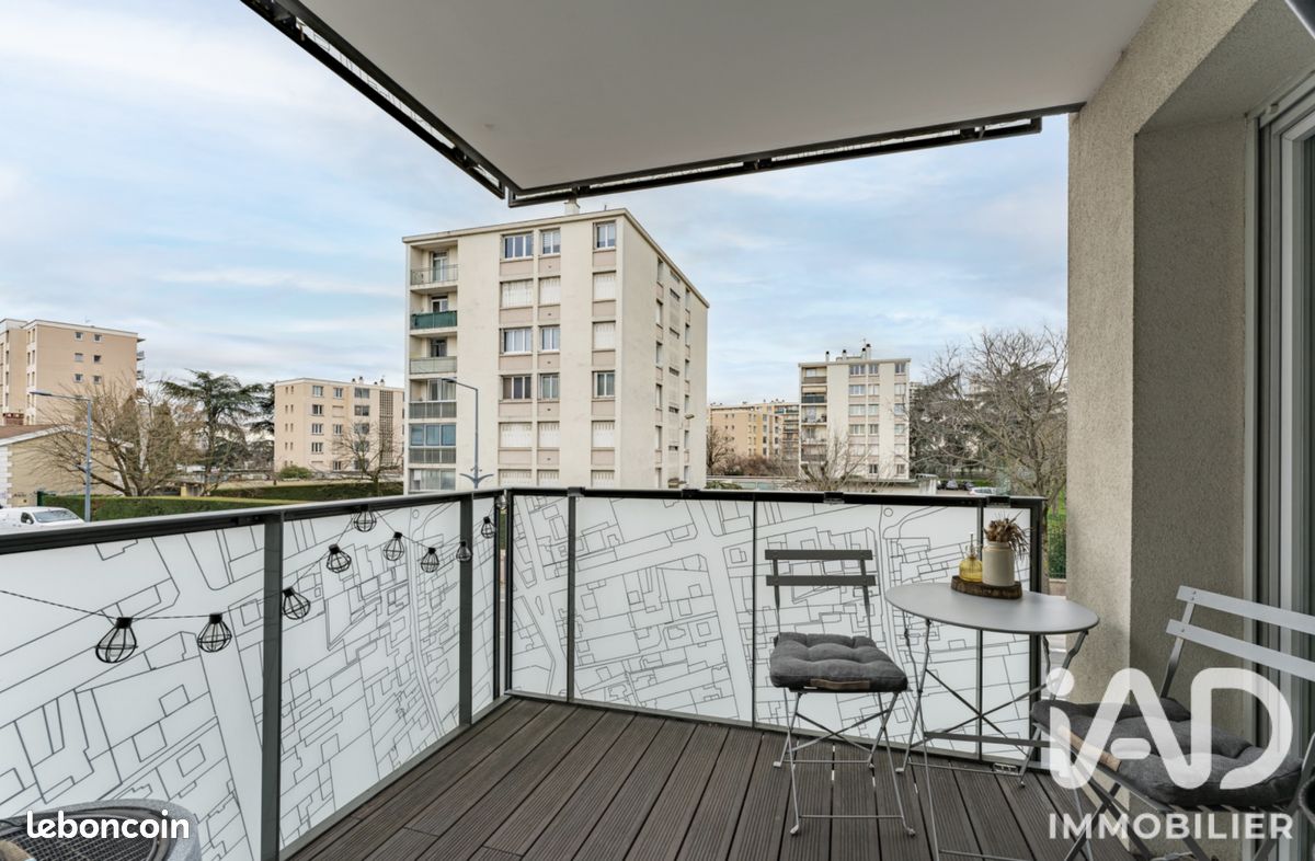 Appartement 3 pièces 60 m² · à Vénissieux · 60 m² · 179 000 €