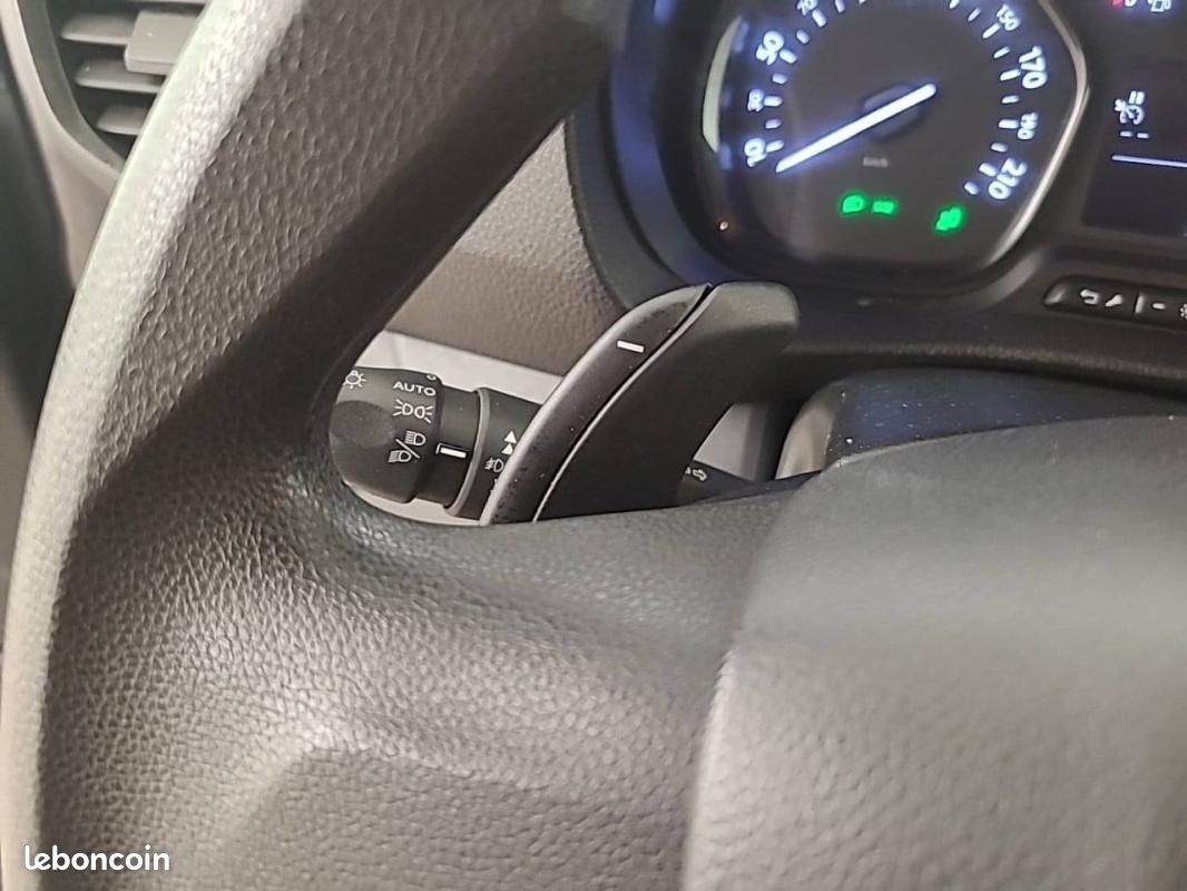 Peugeot Expert CABINE APPROFONDIE CA STANDARD BLUEHDI 180 S&S EAT8 - FIXE PREMIUM (image 23)
