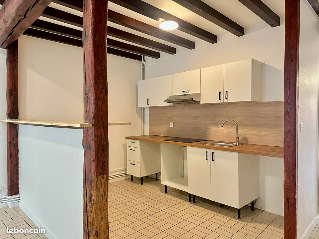 Appartement 3 pièces 65 m² · à Villefranche-sur-Saône · 65 m² · 600 €/mois
