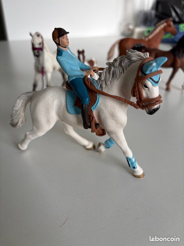 Lot de 5 chevaux/schleich avec accessoires (image 3)