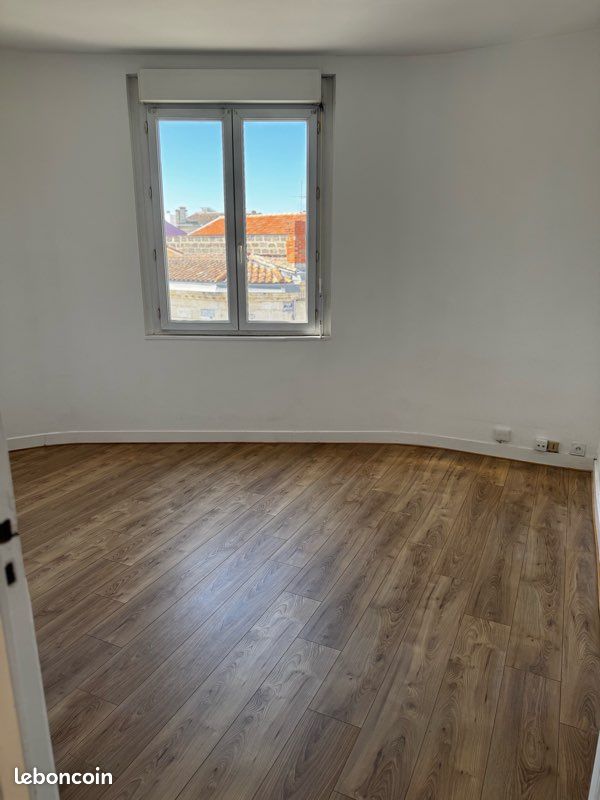 Appartement 3 pièces 83 m² · à Bordeaux · 83 m² · 950 €/mois