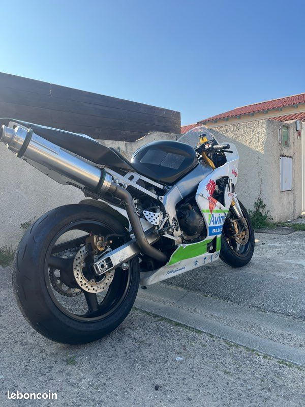 Kawasaki Zx6RR piste (image 3)