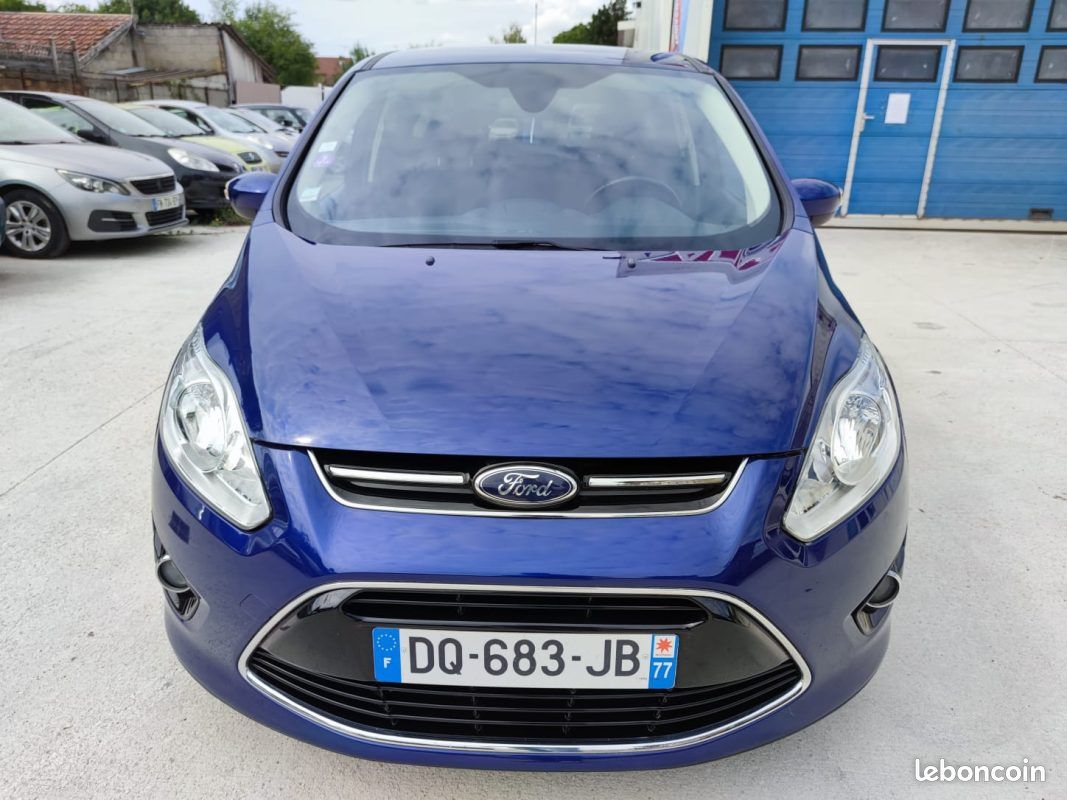 FORD C-MAX Titanium X 1.0 125 (image 6)