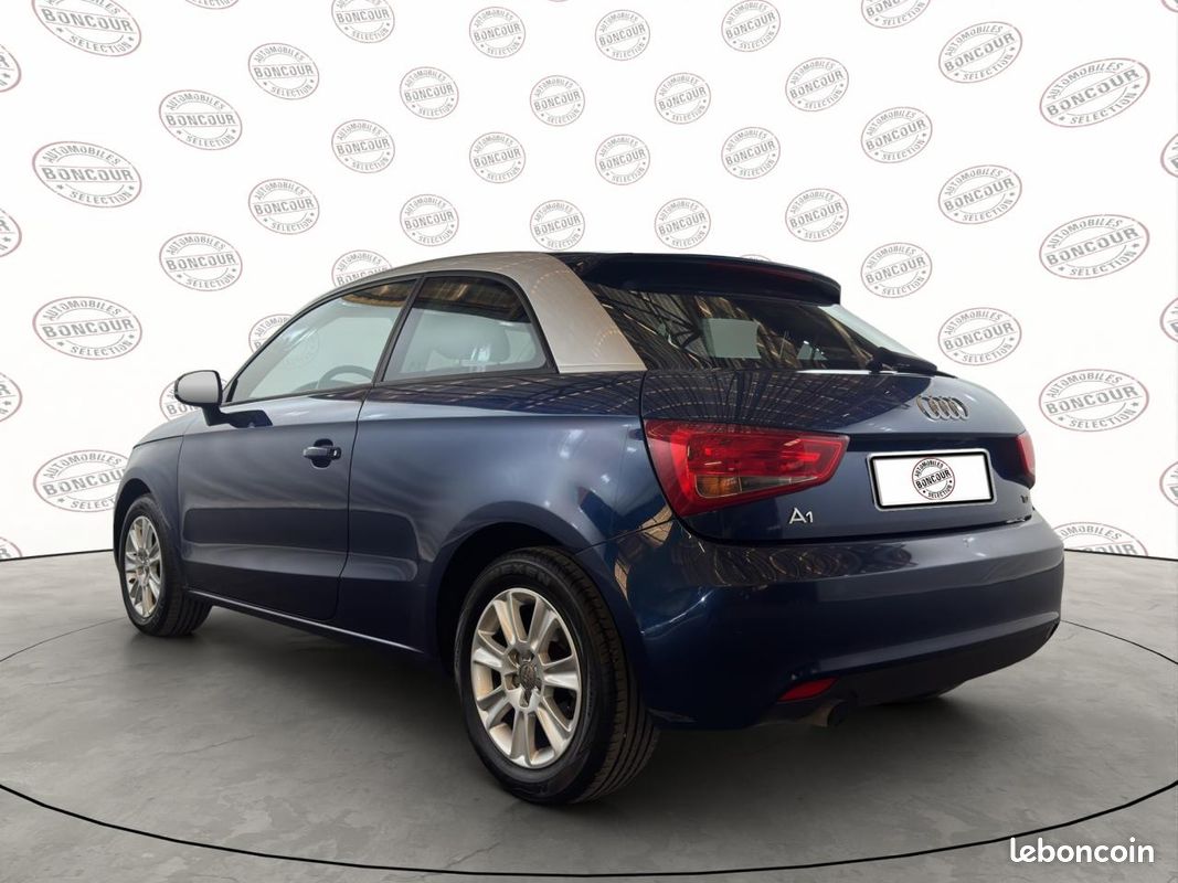 AUDI A1 1.6 TDi DPF - 90 - Start/Stop Ambiente (image 5)