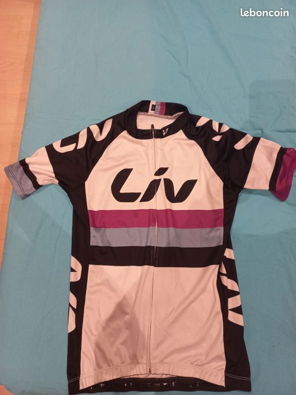 Tenue LIV cyclisme femme Équipements vélos