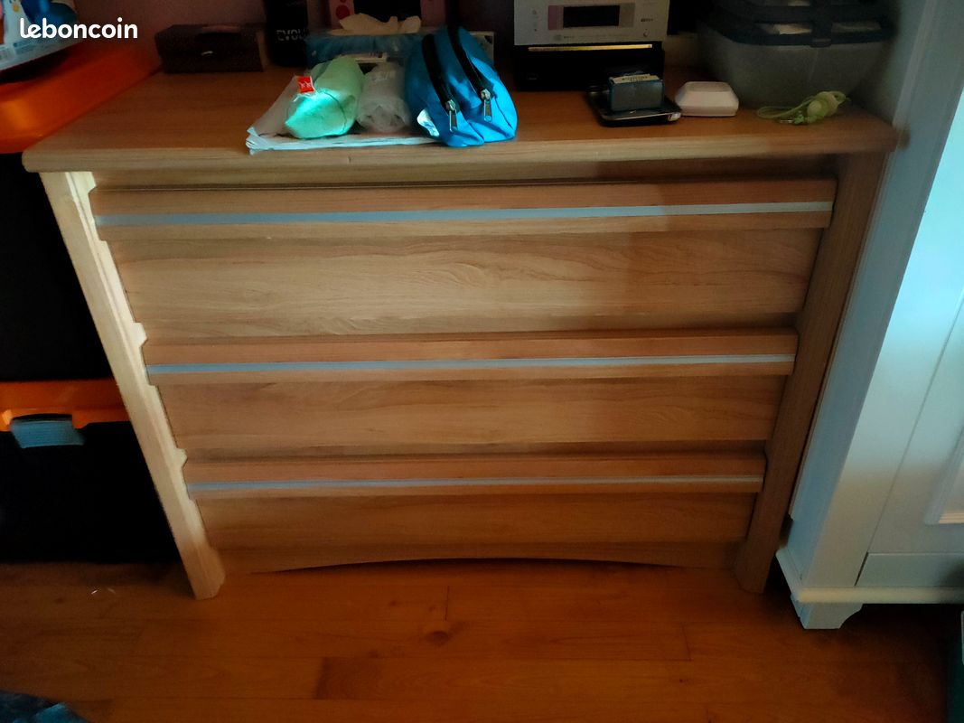 Commode et lit assortis (image 2)