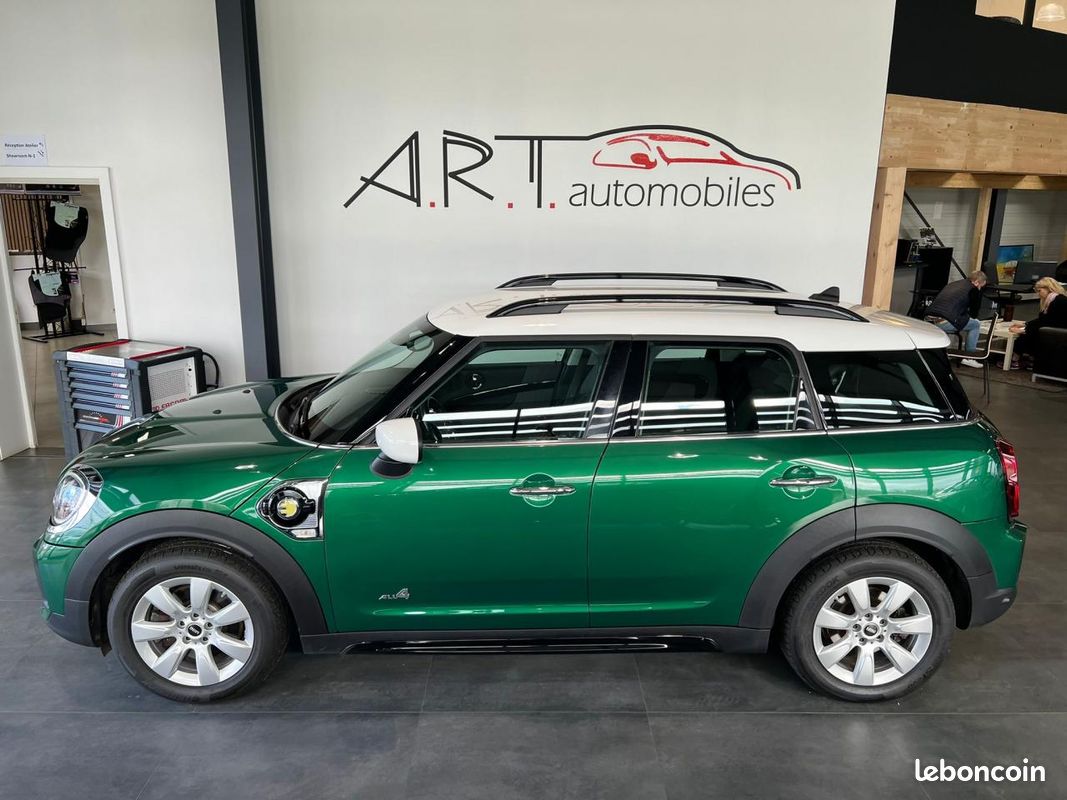 MINI COUNTRYMAN F60 COOPER SE 125ch + 95ch ALL4 BVA 6 Caméra Carplay LED Union Jack (image 2)