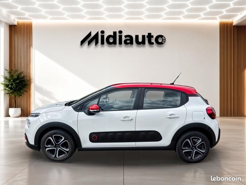 Citroen C3 1.2 PureTech 110 Shine EAT6 (image 2)