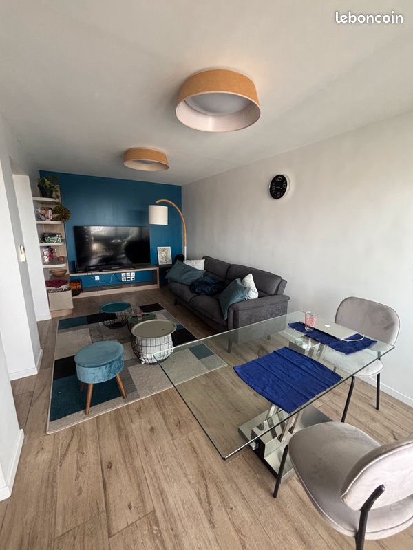 Appartement 4 pièces 85 m² · à Pointe-À-Pitre · 85 m² · 950 €