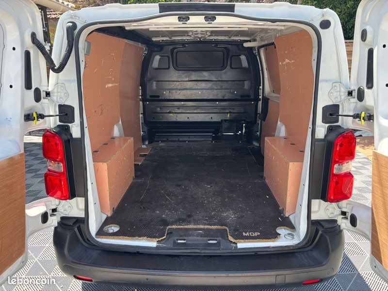 Opel Vivaro 1.5 BlueHDi 120ch Cargo M (image 3)