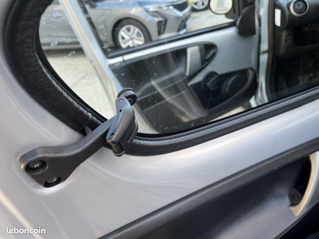 CITROEN C1 1.0i TENDANCE MOTEUR A CHAINE GARANTIE 12 MOIS (image 17)