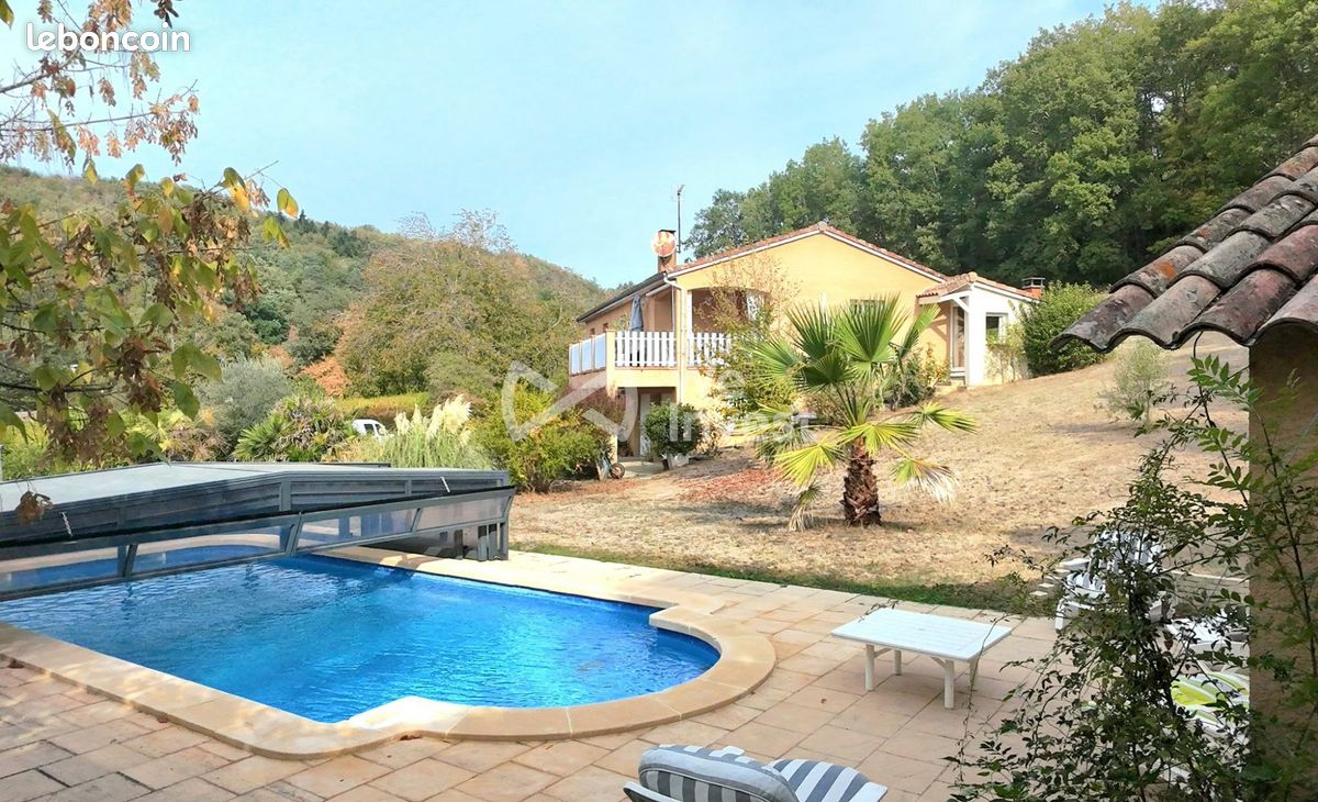 Maison 5 pièces 160 m² · à Sonnac-sur-l'Hers · 160 m² · 320 000 €