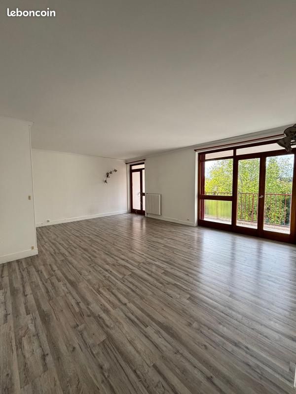 Appartement 5 pièces 83 m² · à Palaiseau · 83 m² · 1 500 €/mois