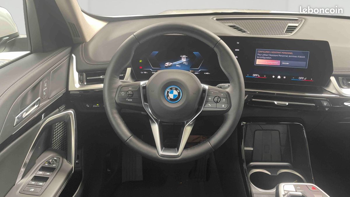 BMW iX1 eDrive20 Pure Edition xLine (image 10)