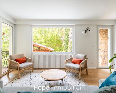 Maison 860 000 € - 215 m²