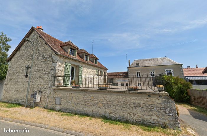 Maison 7 pièces 215 m²