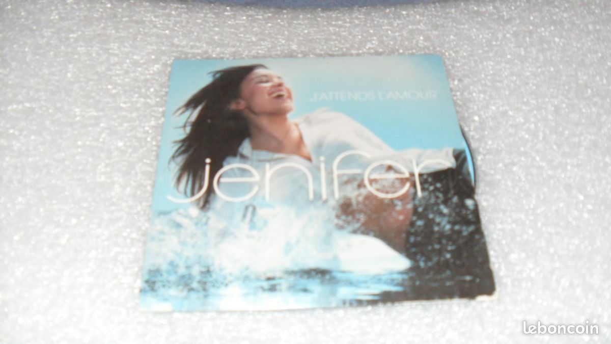 Jenifer - j'attends l'amour - cd 2 titres (image 1)