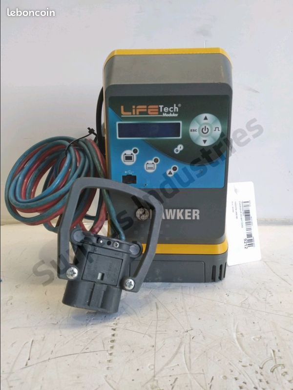 Chargeur de Batterie HAWKER 24V-36Ah (image 1)