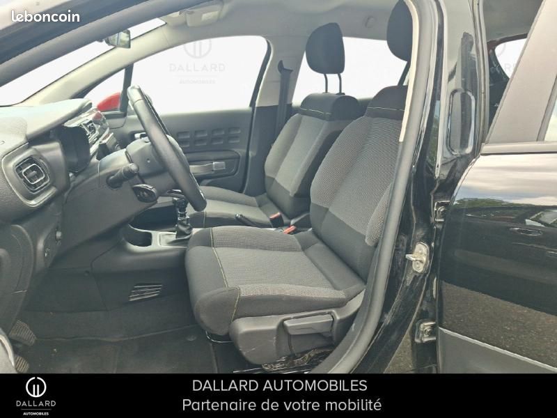 Citroen C3 1.2 PureTech 110ch S&S Shine 120-123g (image 9)