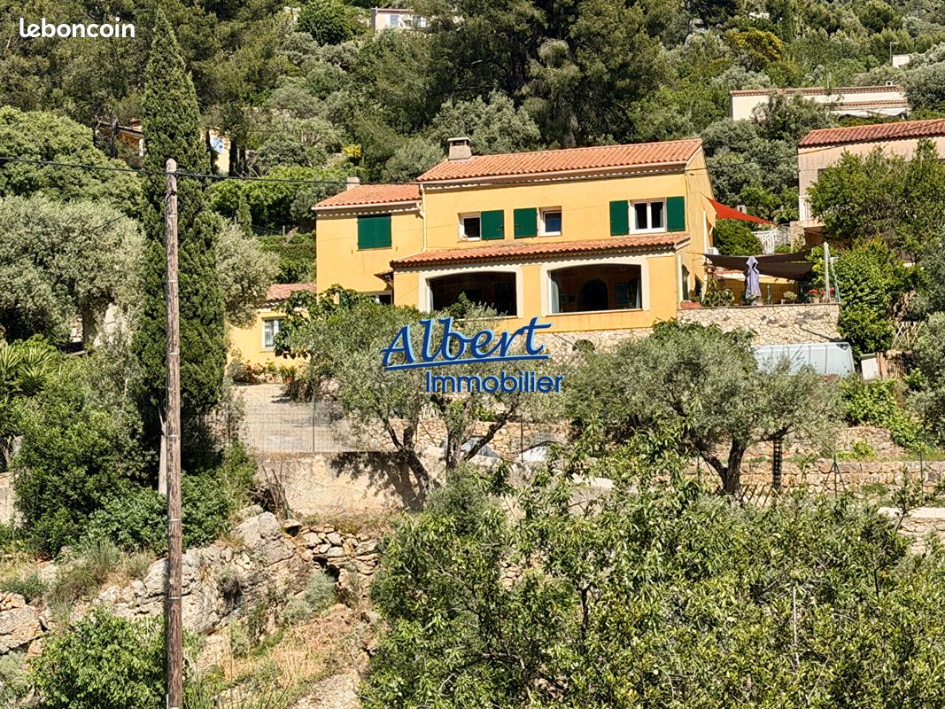 Maison 7 pièces 175 m² · à Ollioules · 175 m² · 499 000 €